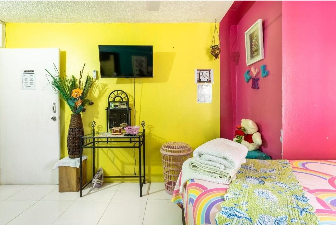 Homestay Colorful Private Oasis