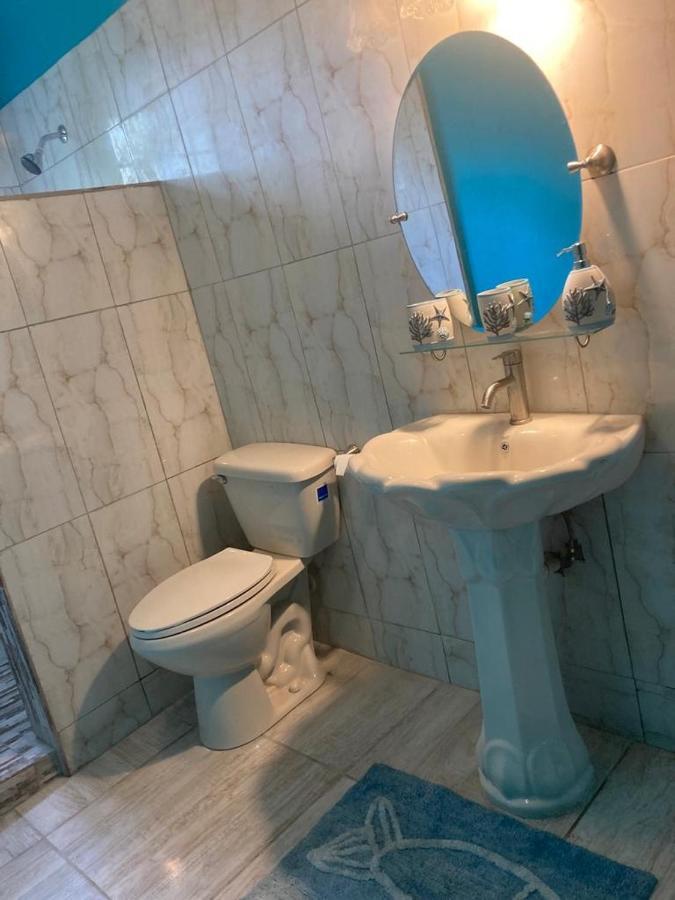 Villa Yanceylargo Estate - Newly Renovated 7br Beautiful Two-story W Gorgeous Mountain View *