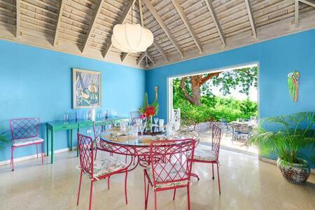 Hospitalityexpert Charming 4 Bedroom Sleeps 10 - Pool Hot Tub & Private Chef Villa Montego Bay