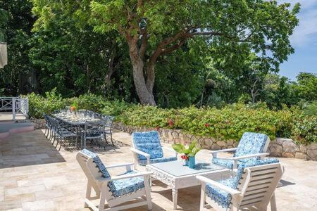 Hospitalityexpert Charming 4 Bedroom Sleeps 10 - Pool Hot Tub & Private Chef Villa