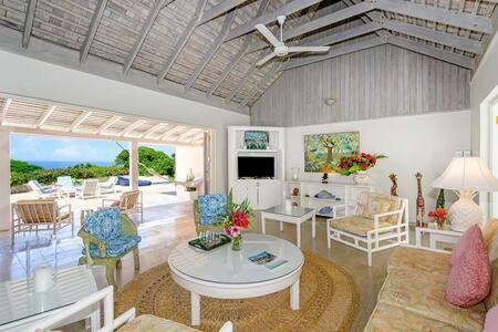 Hospitalityexpert Charming 4 Bedroom Sleeps 10 - Pool Hot Tub & Private Chef Villa Montego Bay