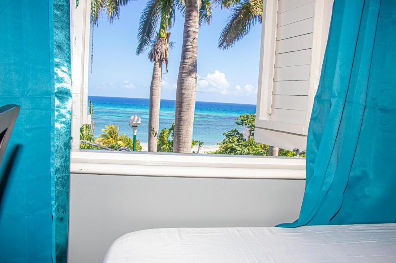 Malibu Ocean View Studio * Montego Bay