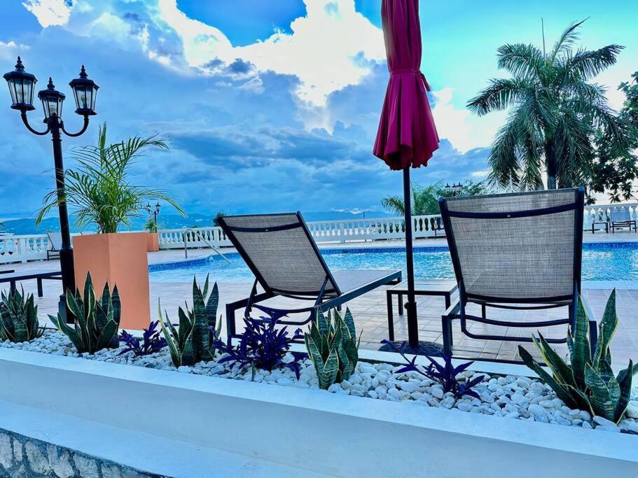 Falcon Islandview - Airport Pickup Available - 24Security Apartment *
