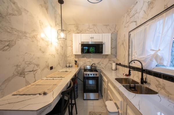 Guest house One Luxuray Montego Bay