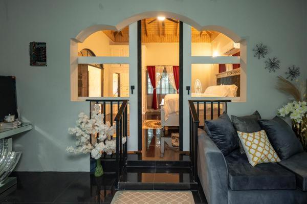 One Luxuray Guest house