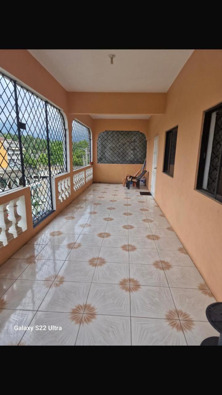 High Bed Ridge Studio-balcony View Apartment