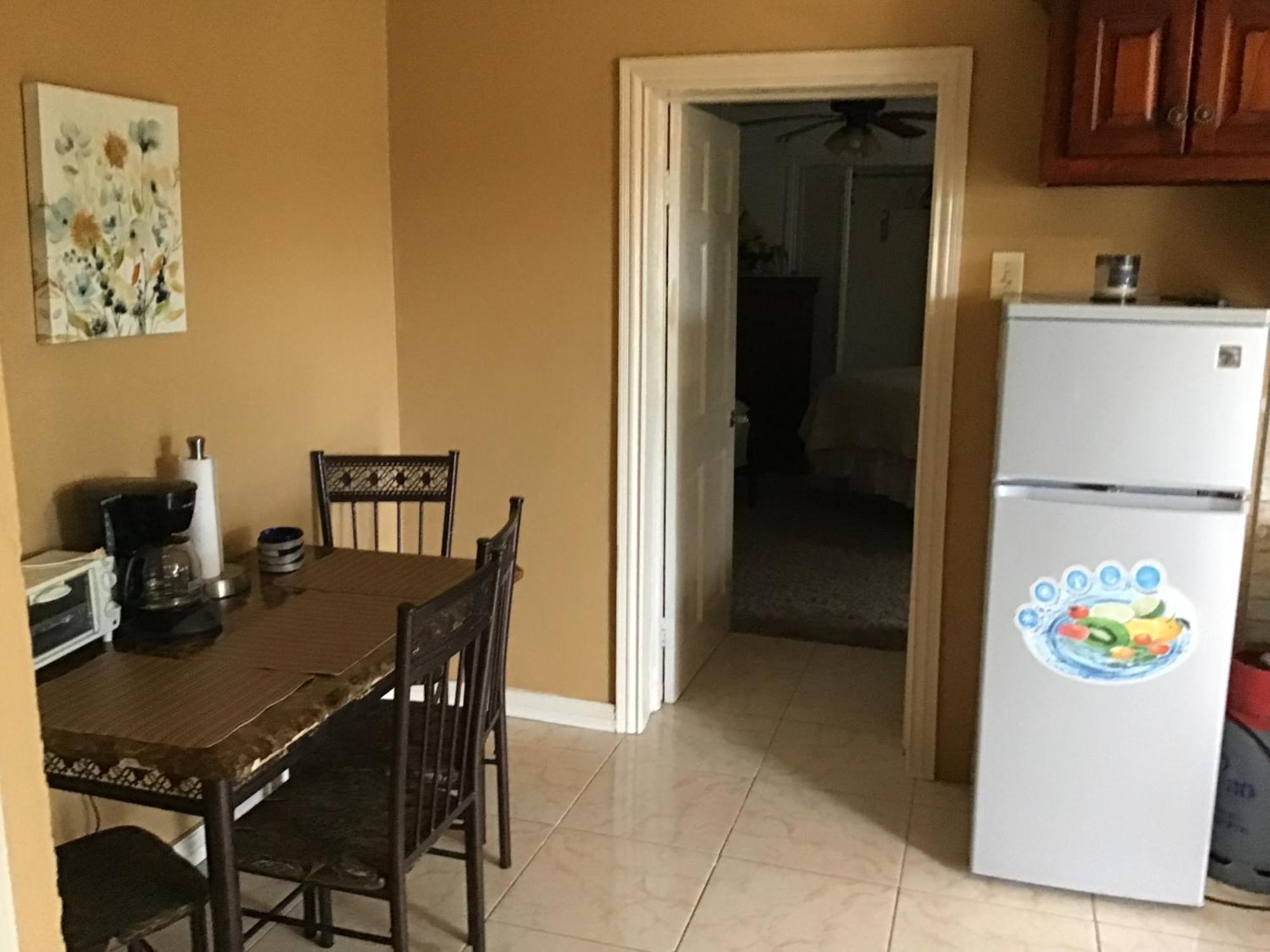 Hills Royale -ironshore Montego Bay