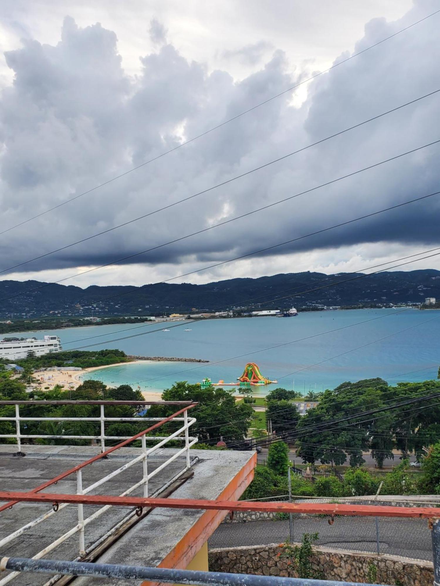 View Luxury