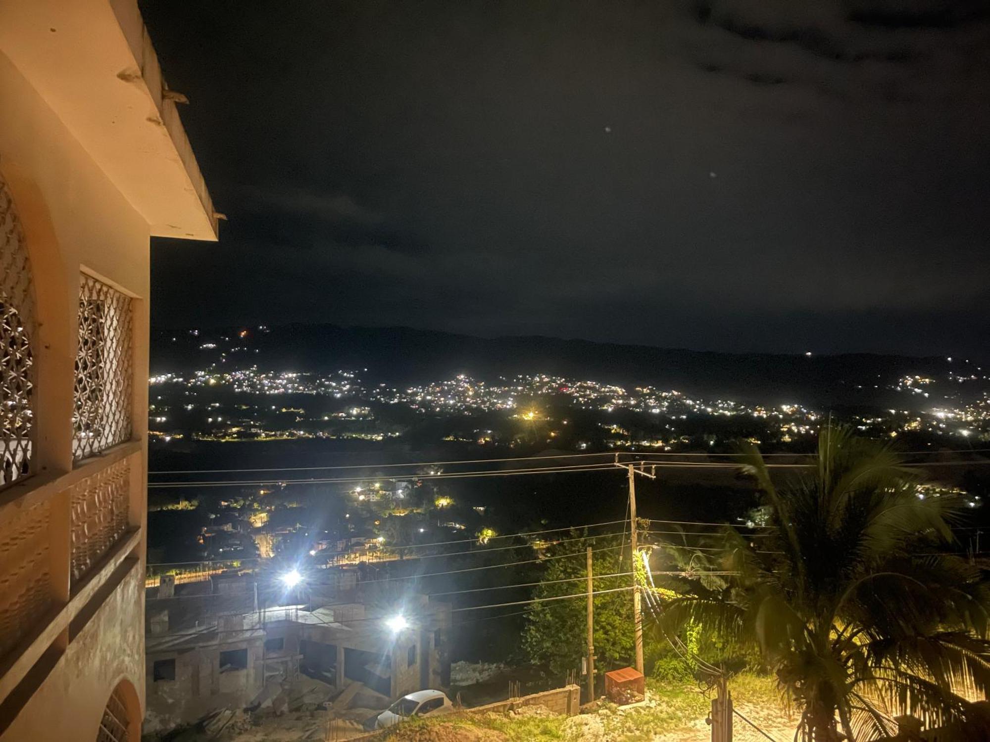 Skyline And Guest house Montego Bay