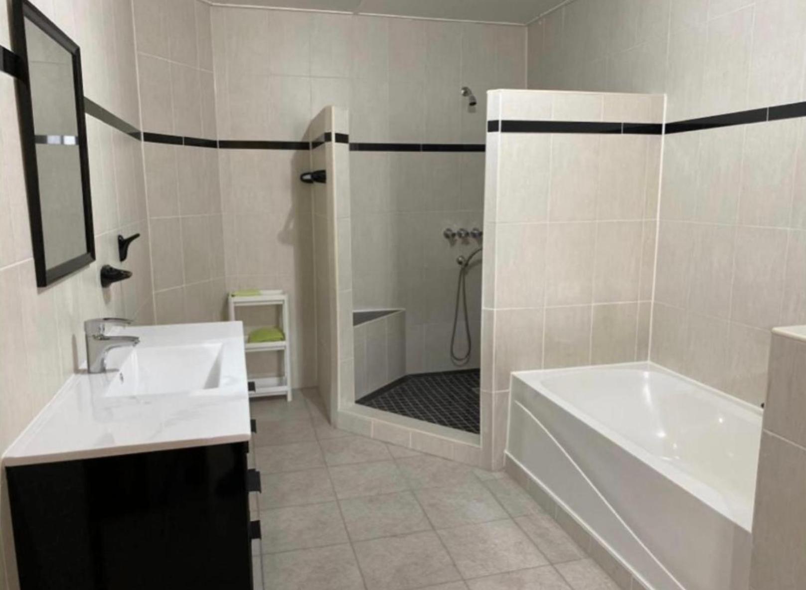 Spring Garden Mobay Aparthotel *