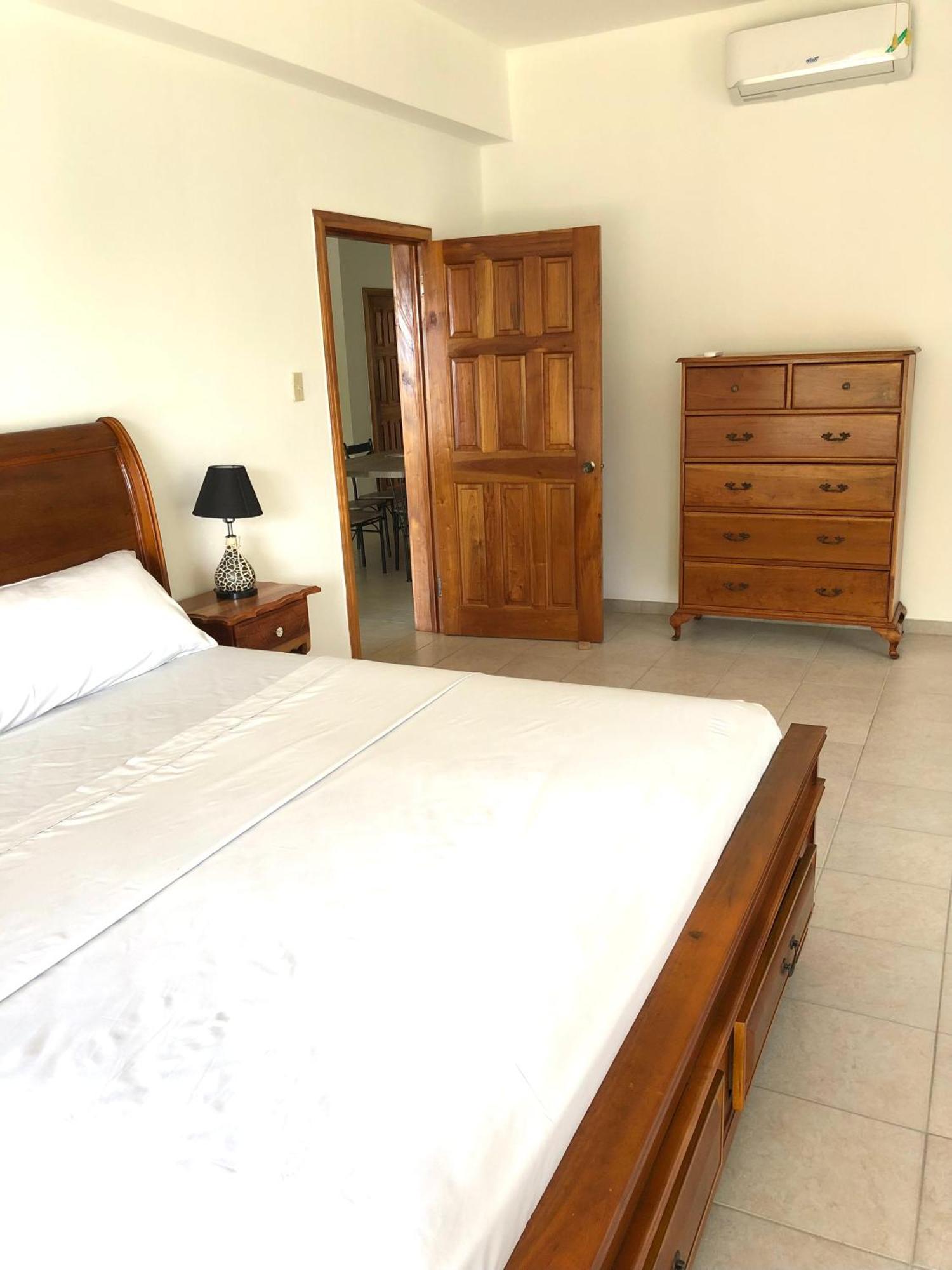Spring Garden Mobay Aparthotel *