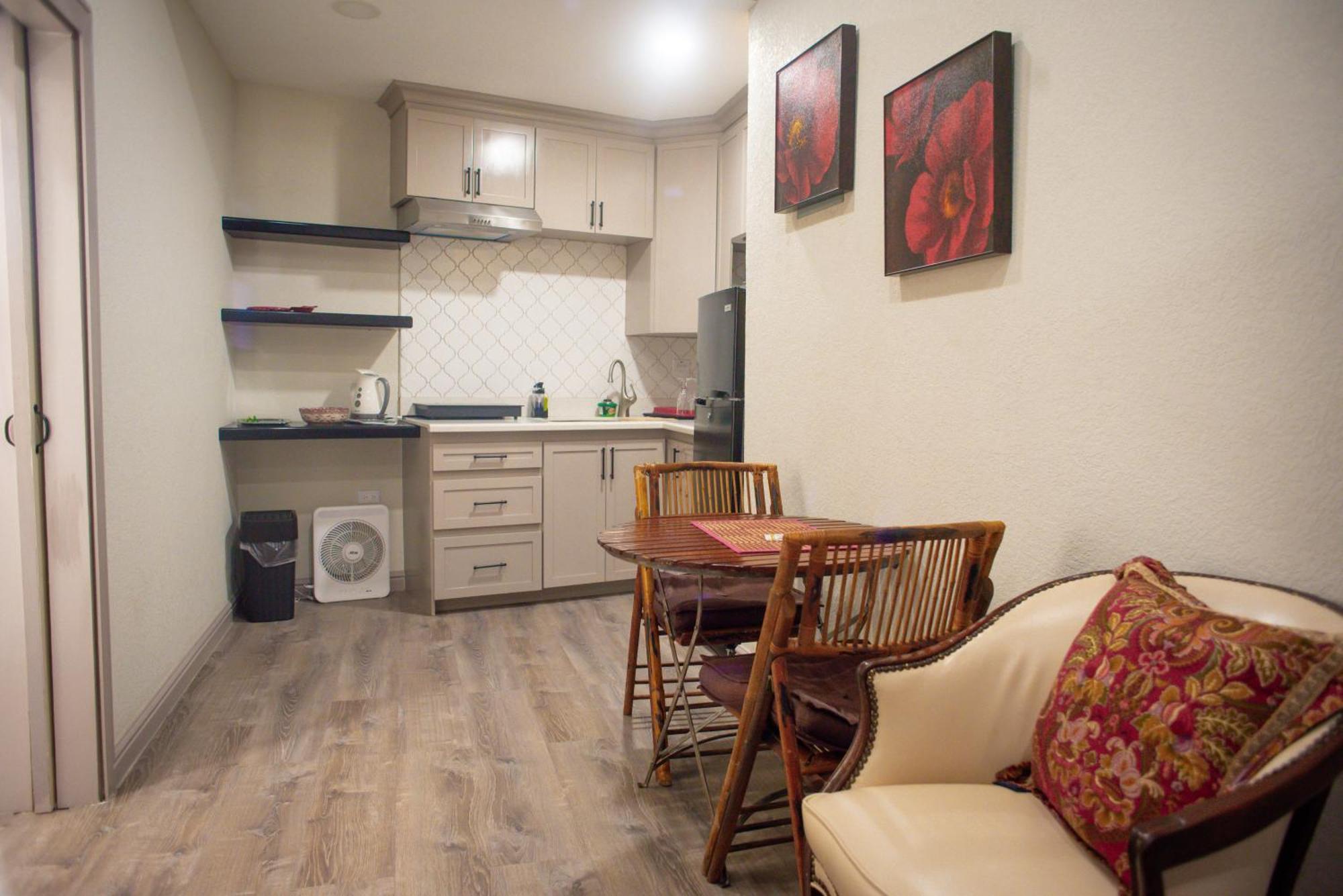 Apartment Bay - 5 Units Montego Bay