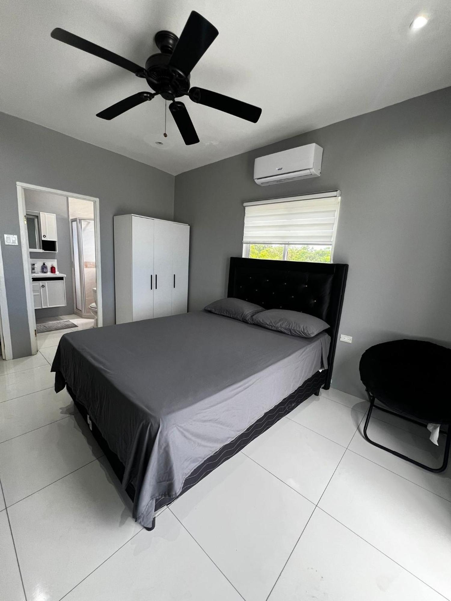 4 Star Ensuite Apartamento Montego Bay