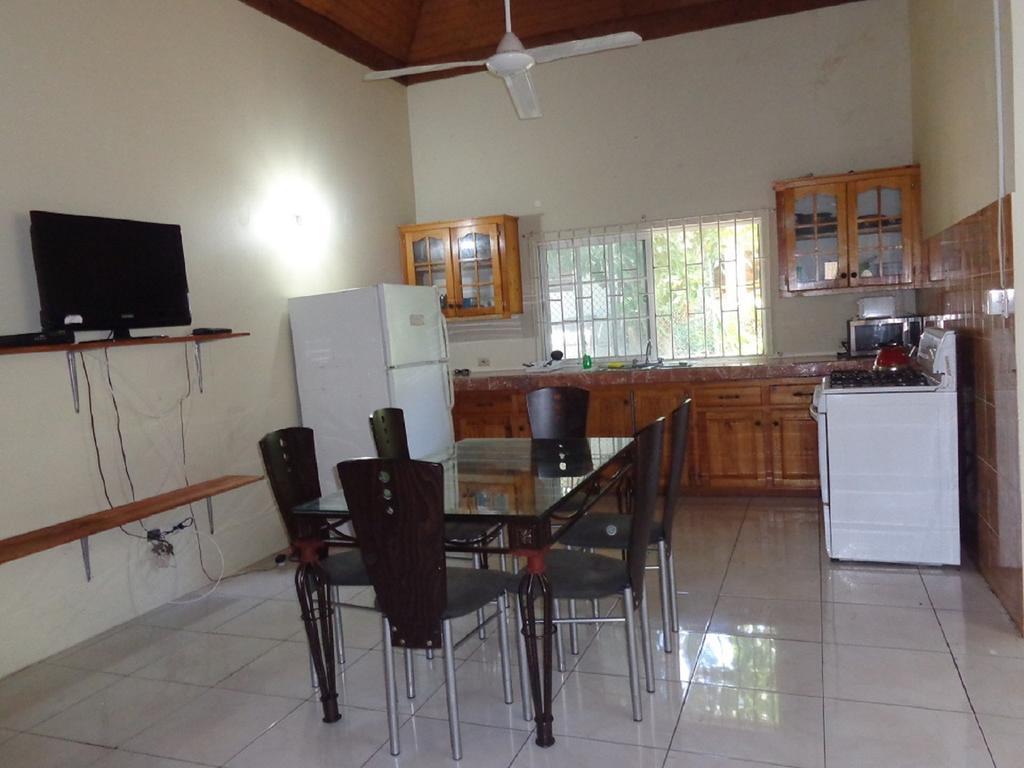 Casa de hóspedes Bethel Court 2*