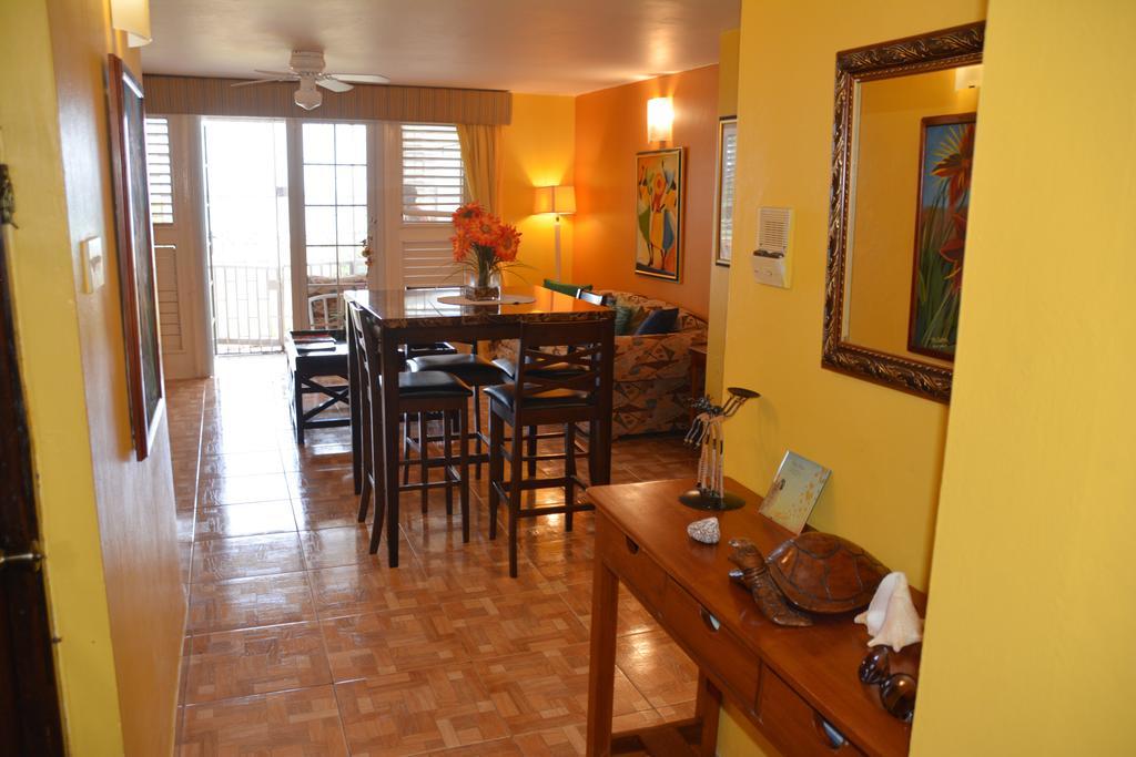 Seacastles By The Beach/pool Montego Bay