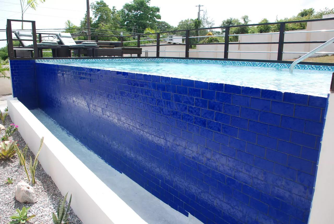 Family Complex Beside W/pool #1 *