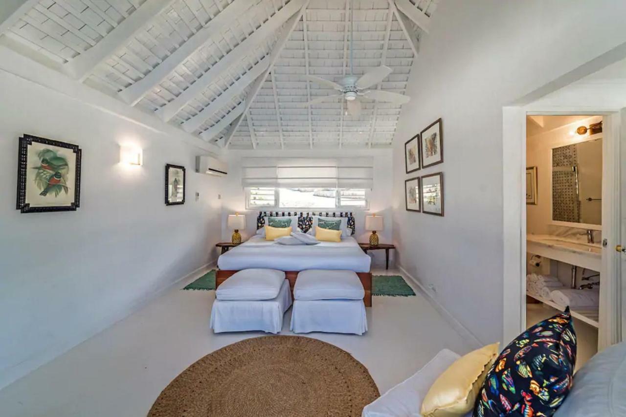 Magnificent 5-bedroom Estate Villa, Sleeps 12 Villa Montego Bay