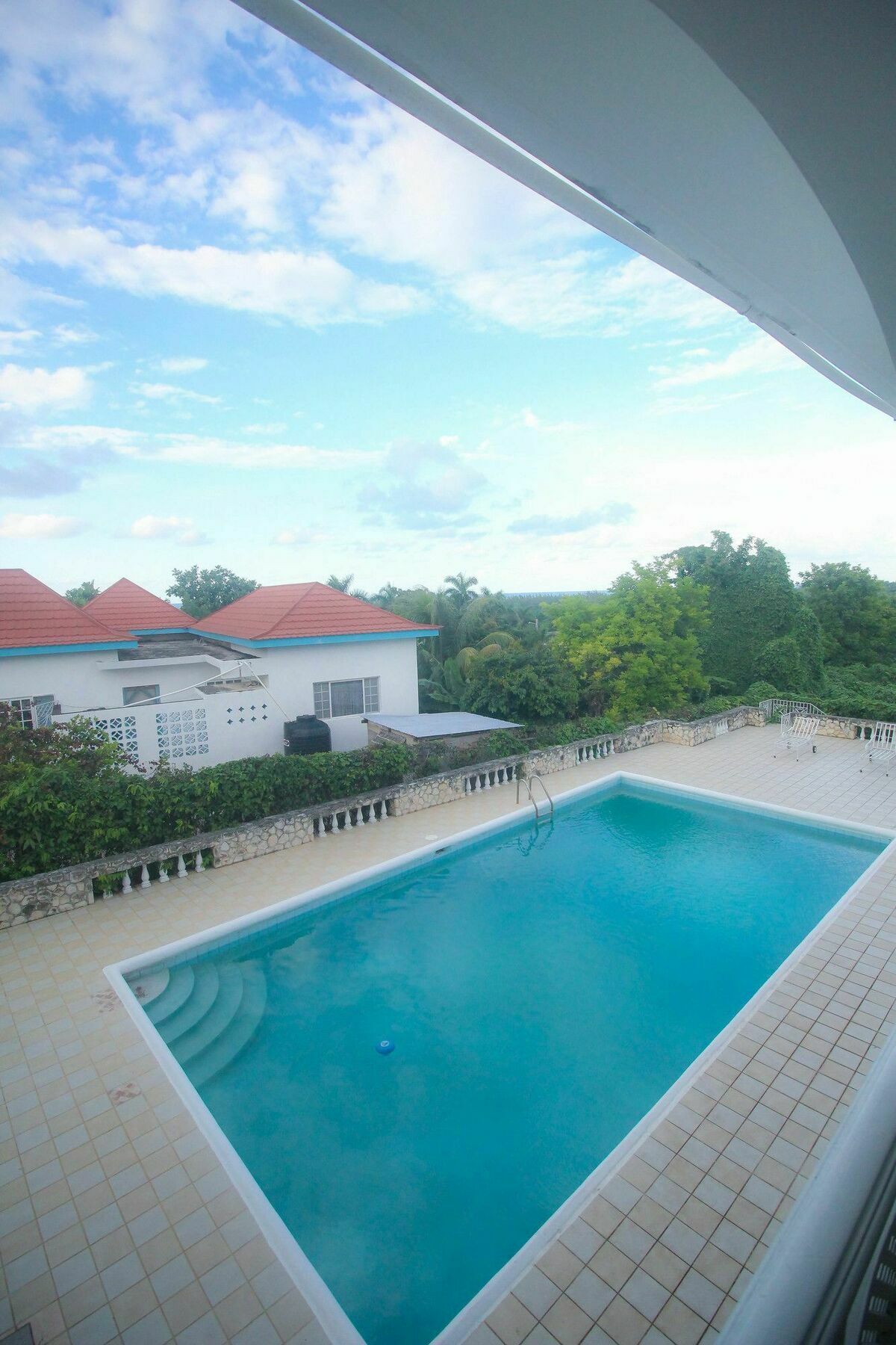 Kenwood Montego Bay