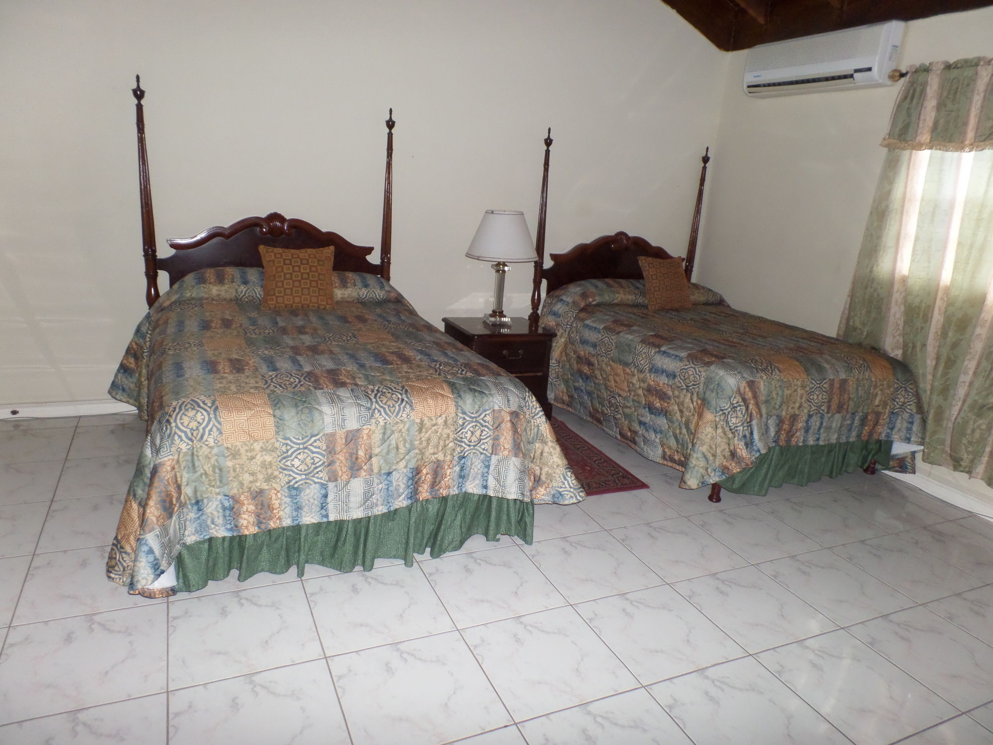 Hotel The Royal Kensington Montego Bay