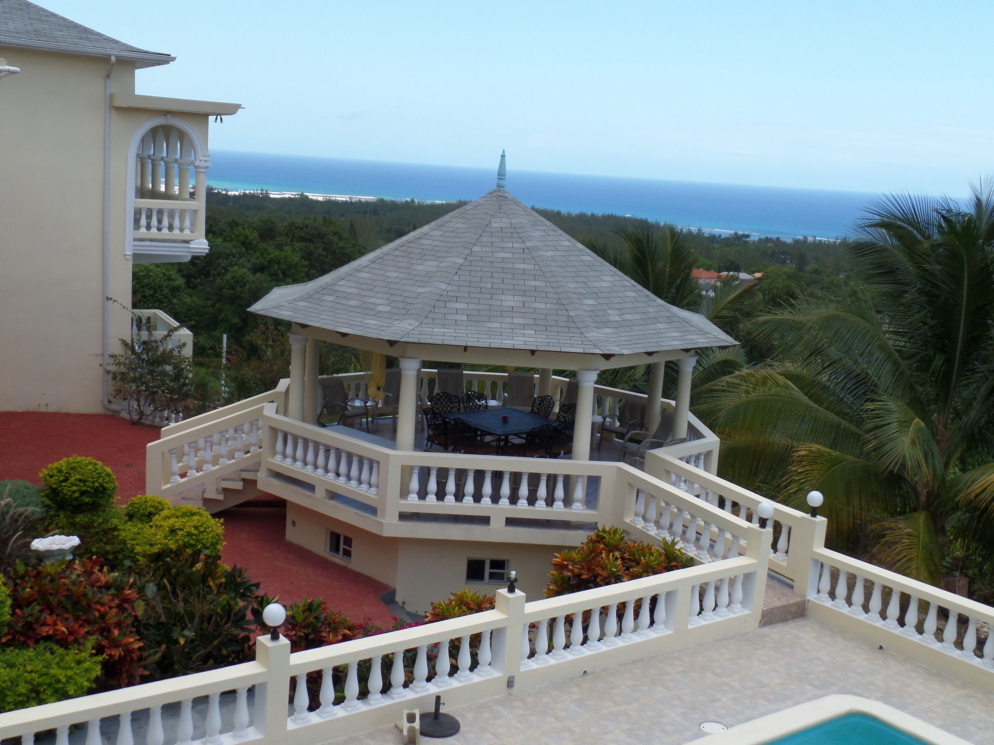 The Royal Kensington Hotel