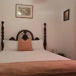Starz Inn