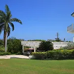 Seaview Chateau