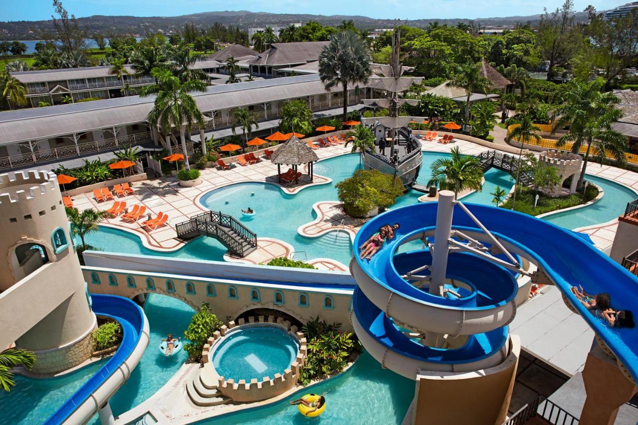 Hotel Sunset Resort, & Waterpark 3*