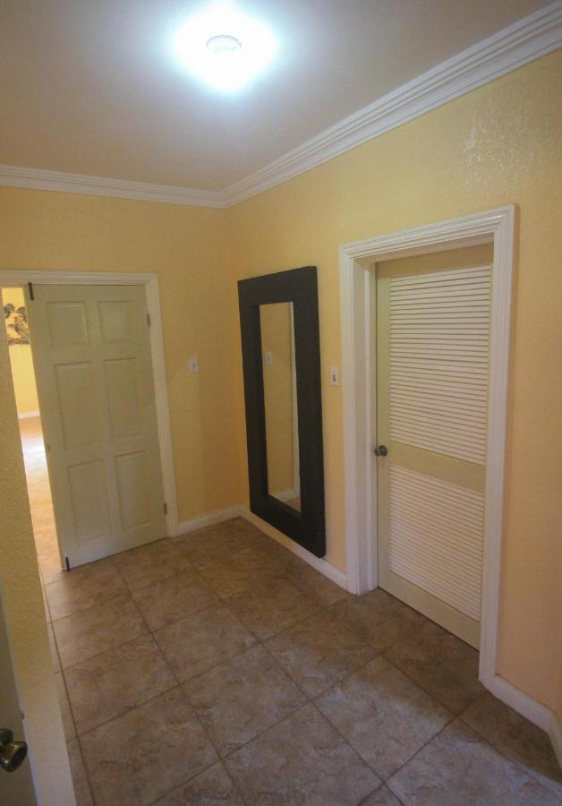 Luxury 10 Bedroom Villa-millbrooks *