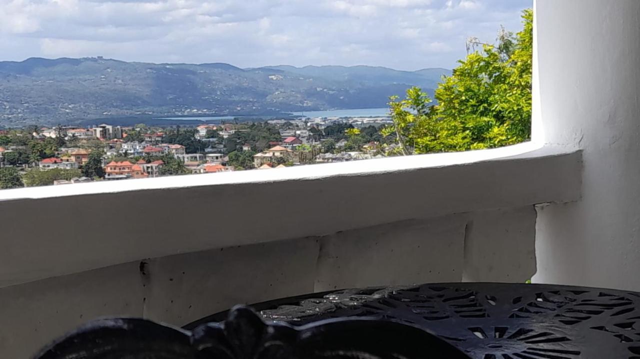 Apartment Mobay Vacation 1