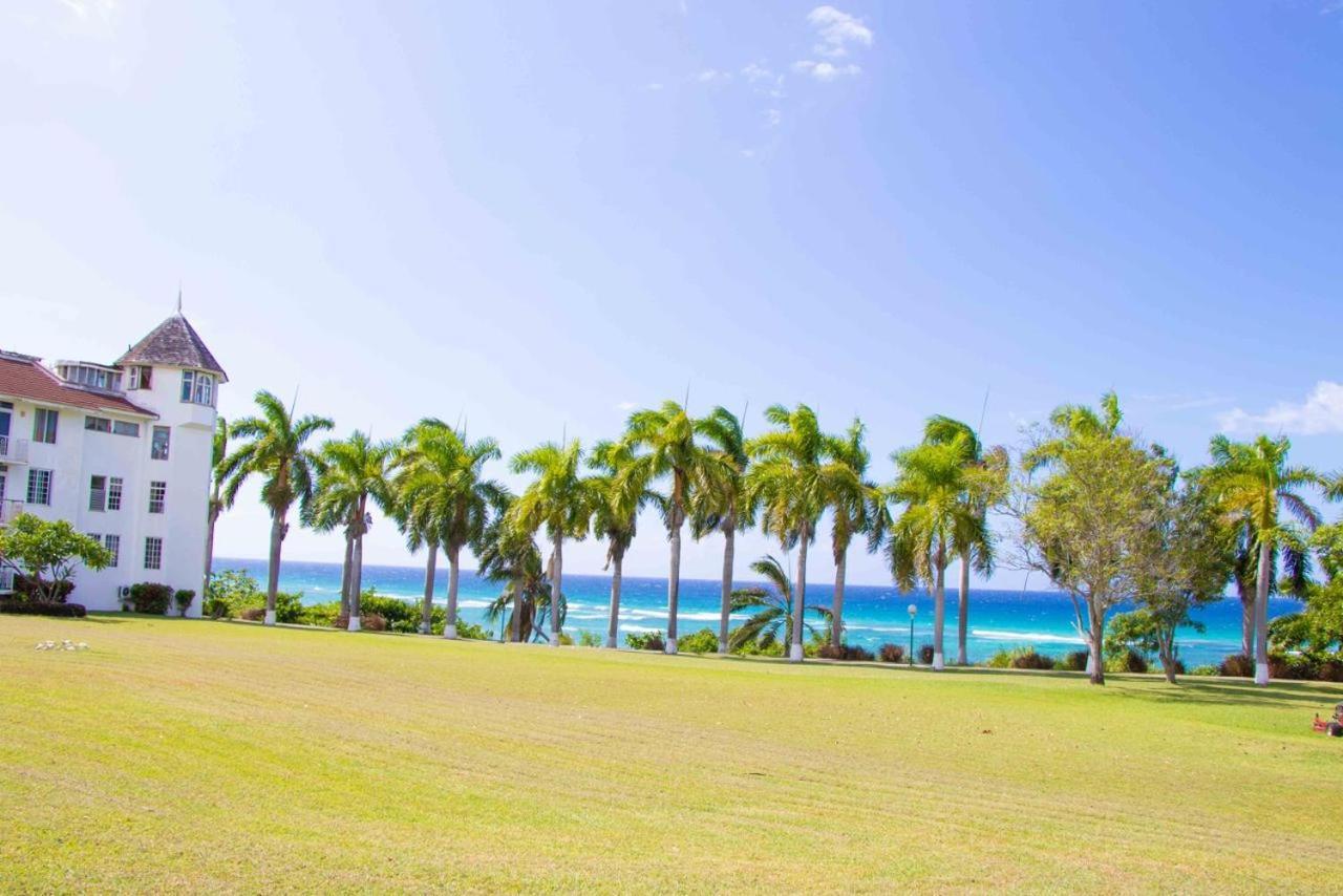 Malibu Ocean View Studio Apartment Montego Bay