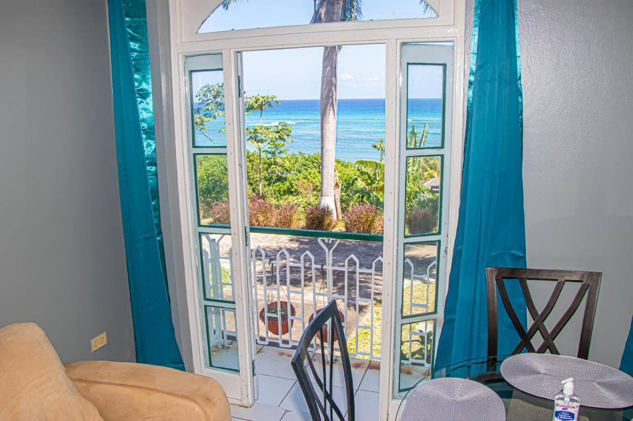 Malibu Ocean View Studio * Montego Bay