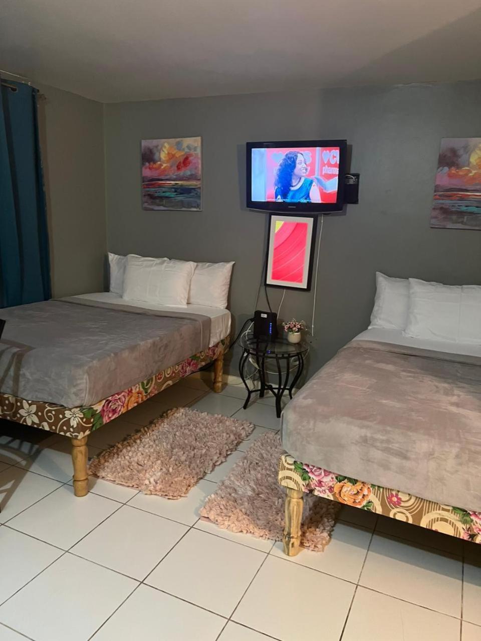 Malibu Ocean View Studio Apartment *