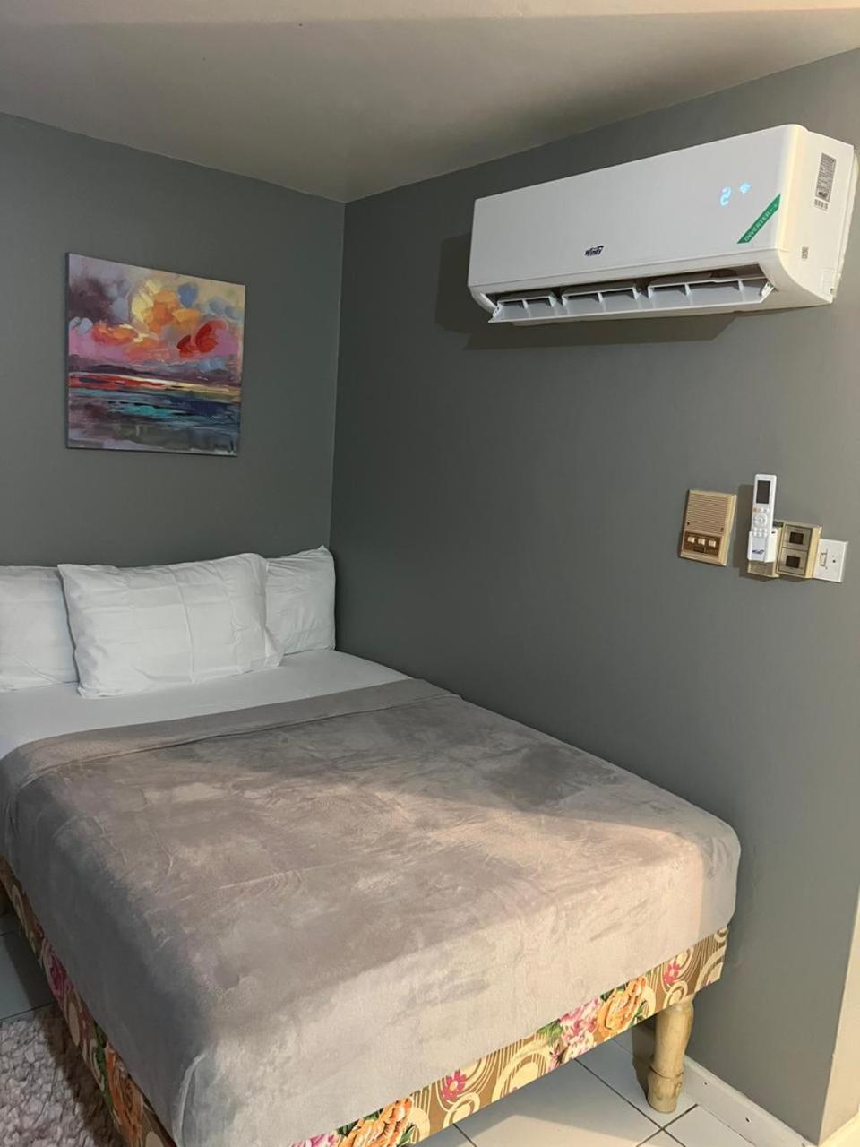 Malibu Ocean View Studio * Montego Bay