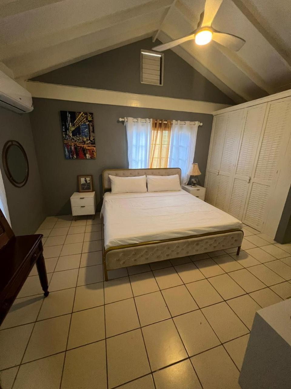 The Polo Club At Racquet Club Apartment