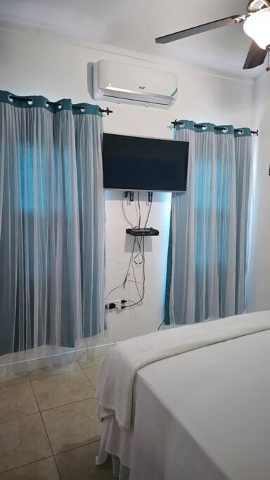 Apartment Starz *