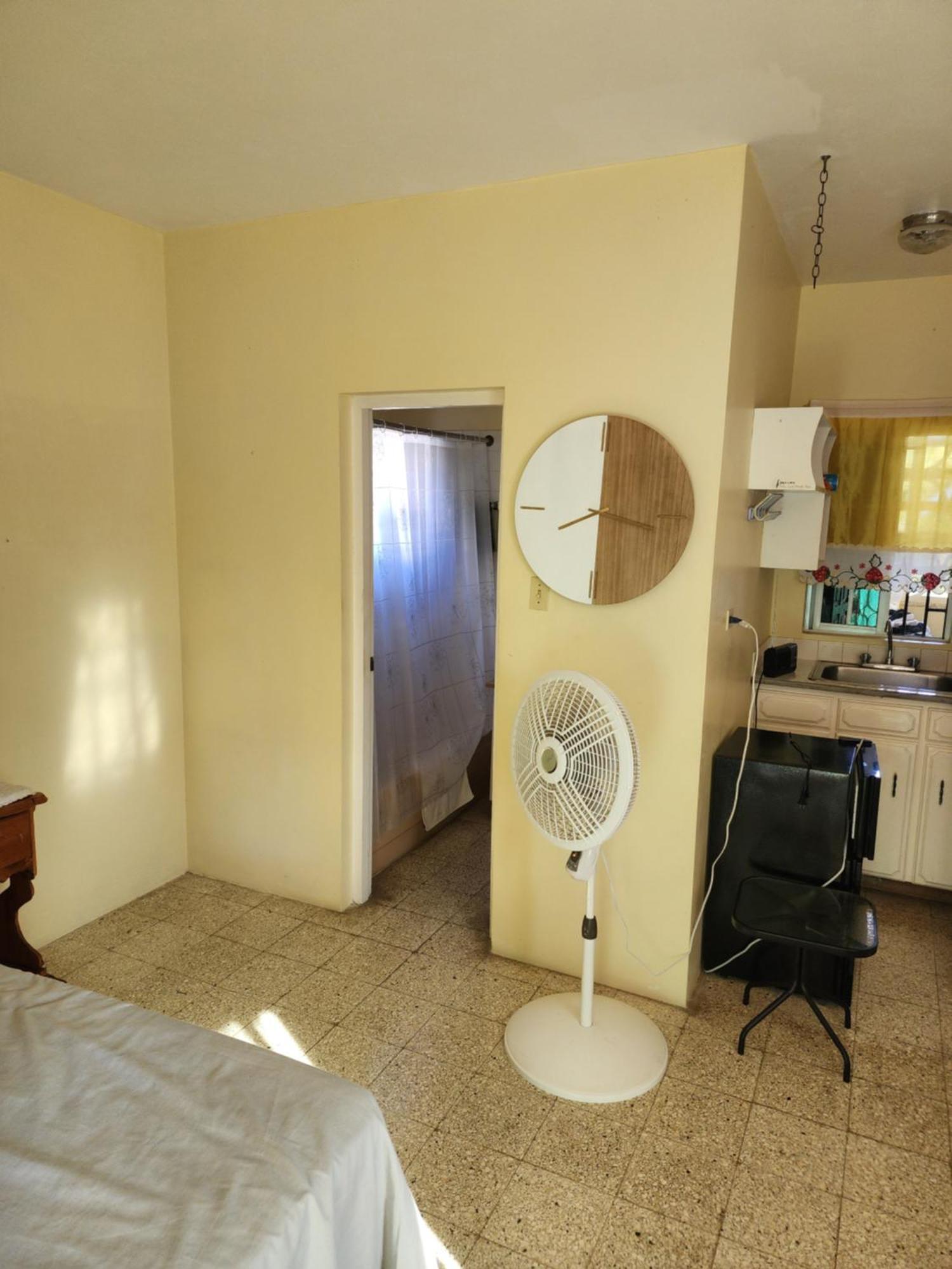 Coral Gardens Hideaway Bed & Breakfast