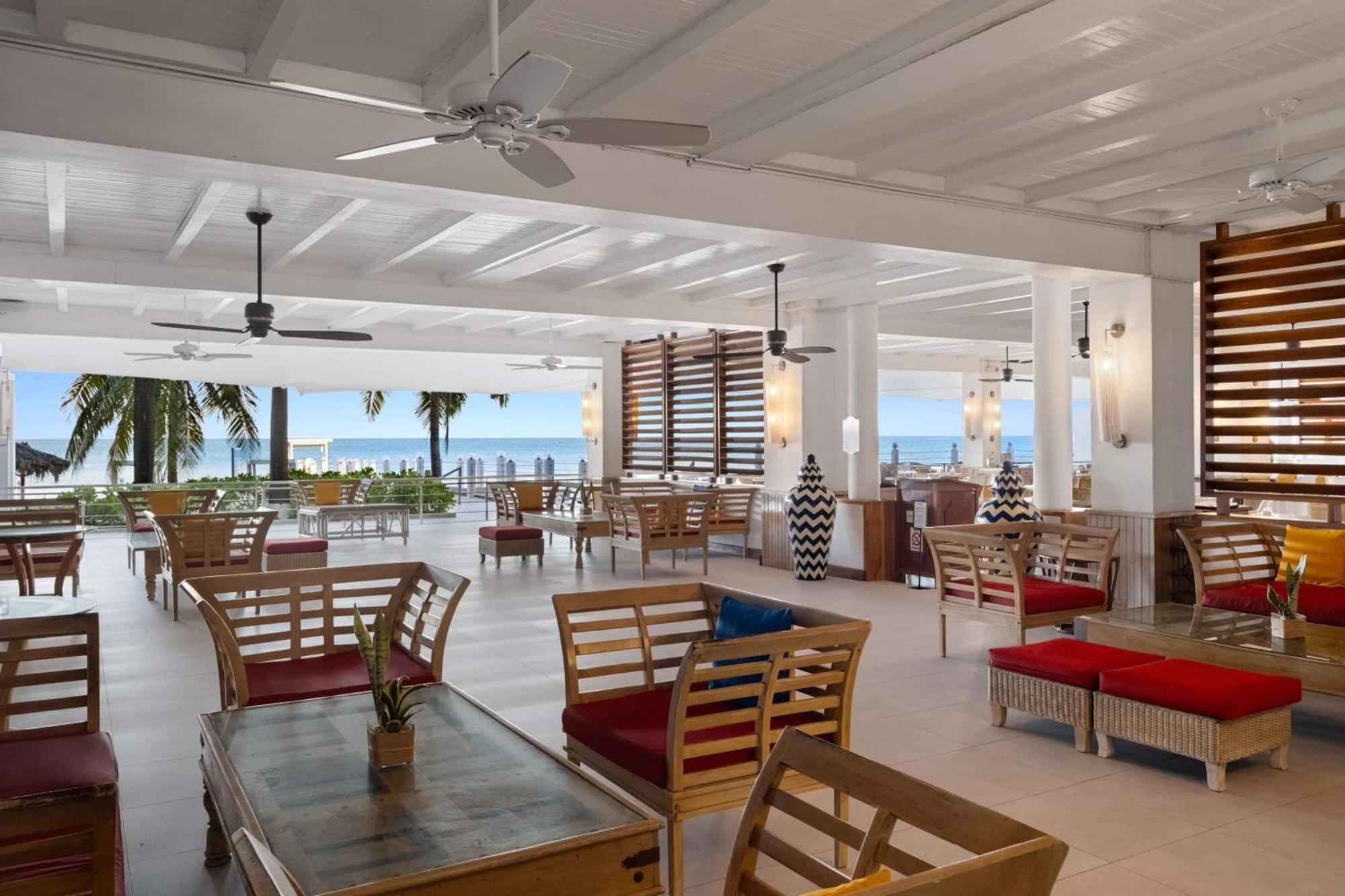 Grand Decameron Montego Beach, A Trademark Resort 3*