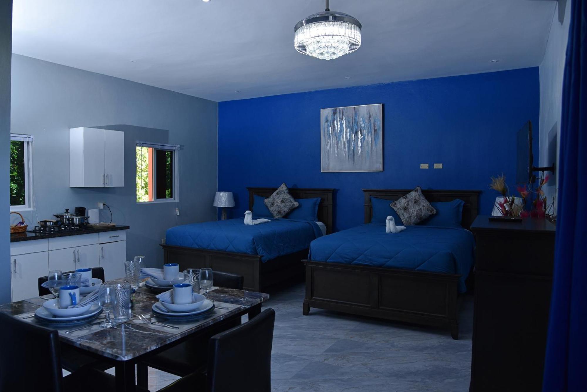 Lsstonethrow Apts Montego Bay