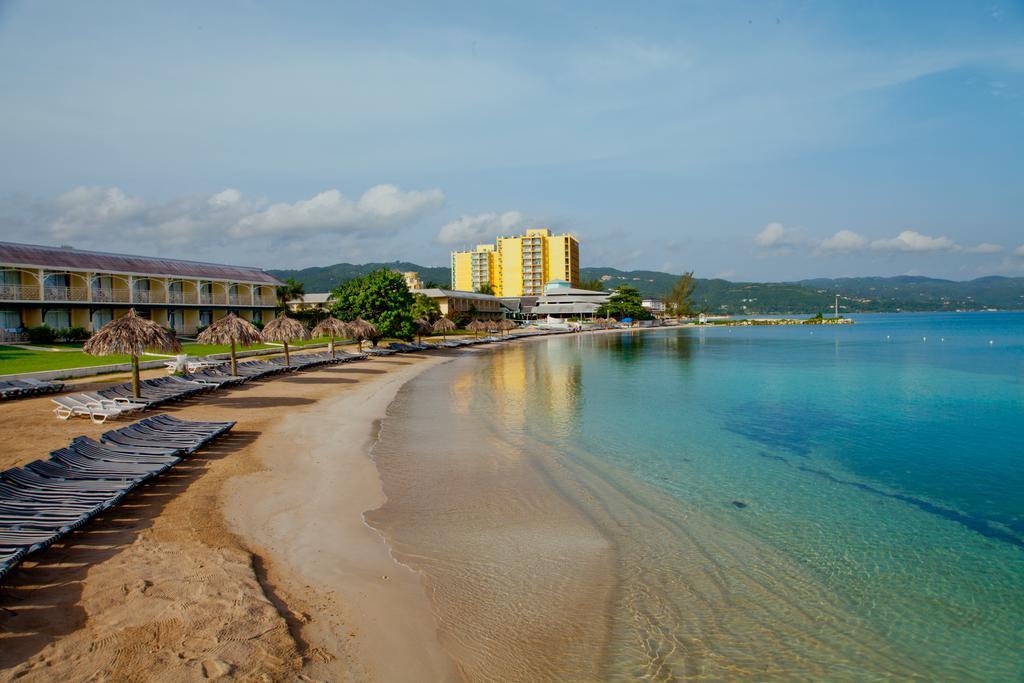 Resort Sunscape Splash And Montego Bay