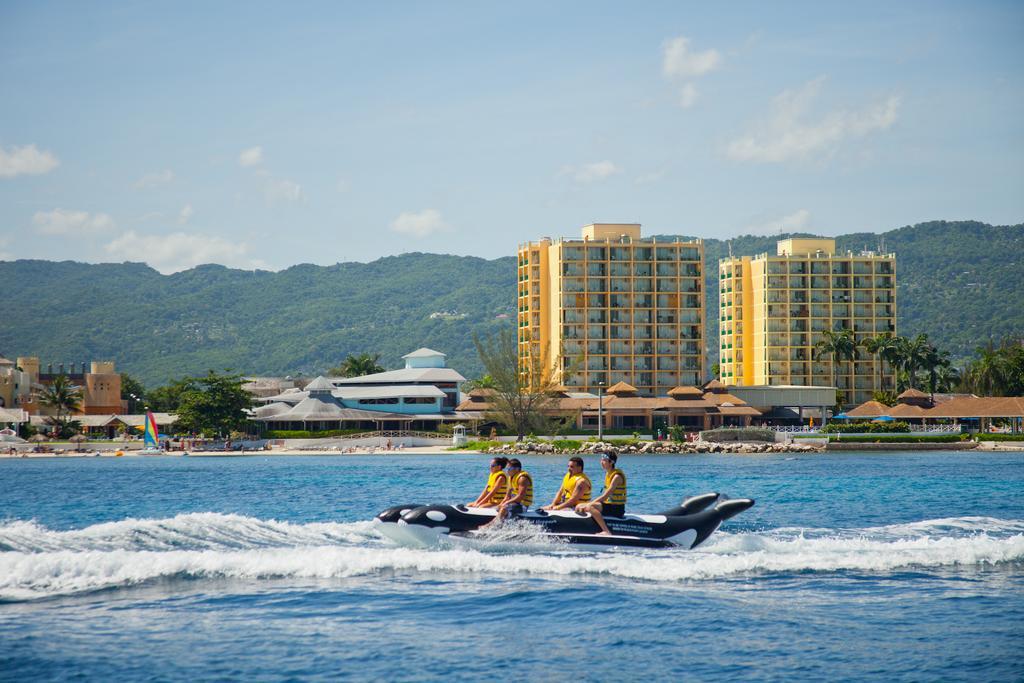 Sunscape Splash And Resort