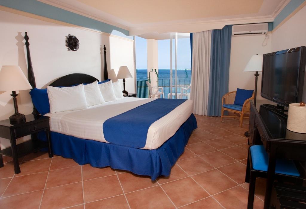 Resort Sunscape Splash And Montego Bay