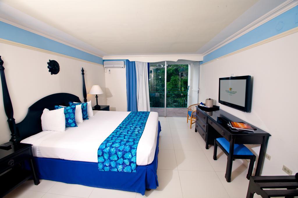 Resort Sunscape Splash And Montego Bay