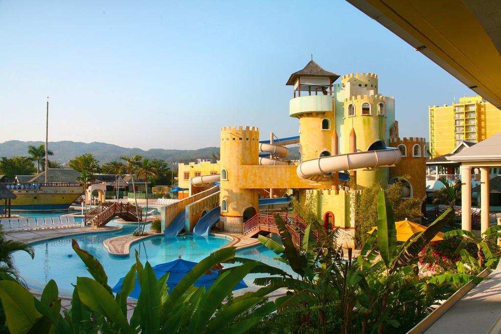 Sunscape Splash And Montego Bay