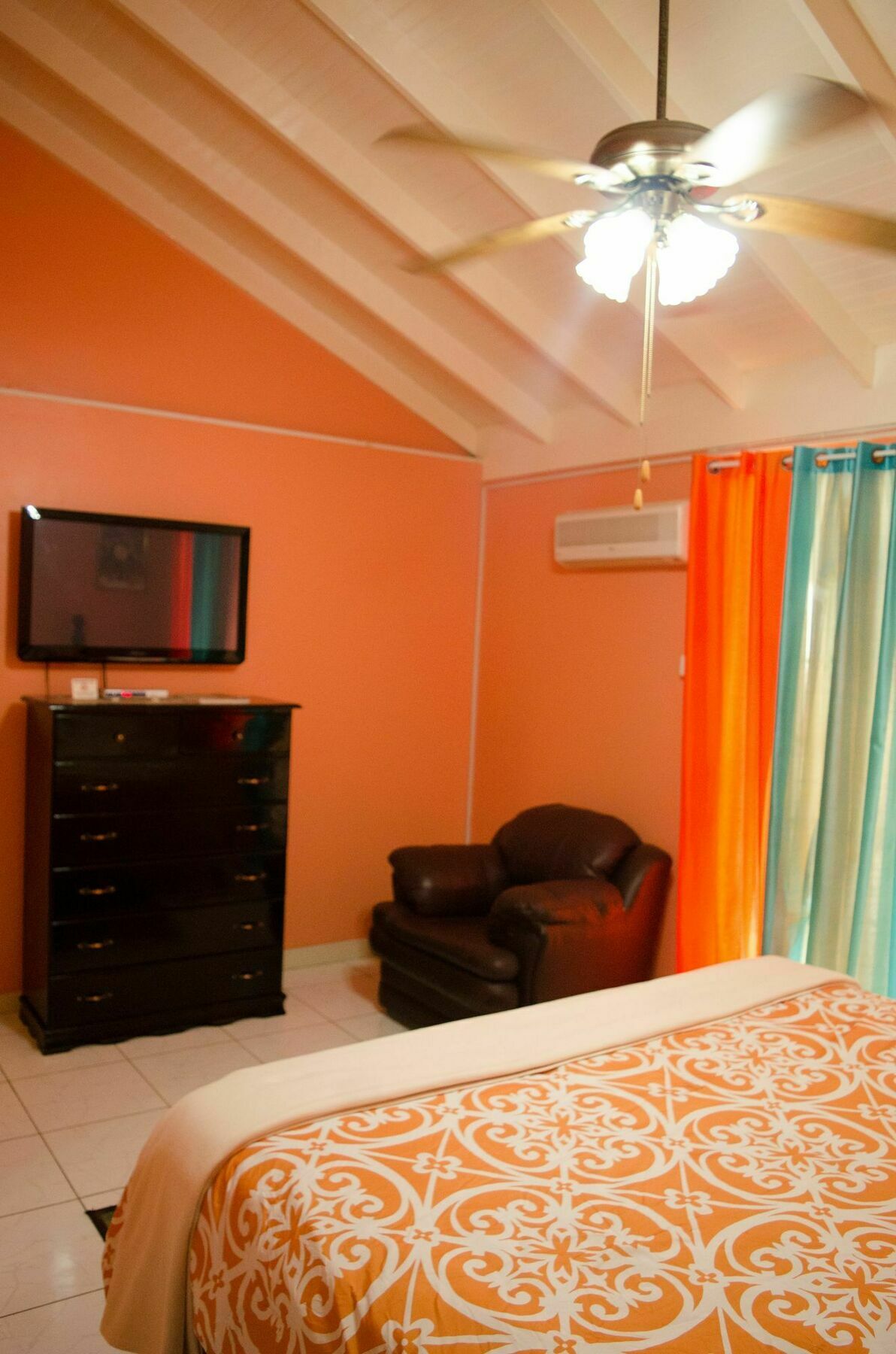Villa Colors Hideaway Estate