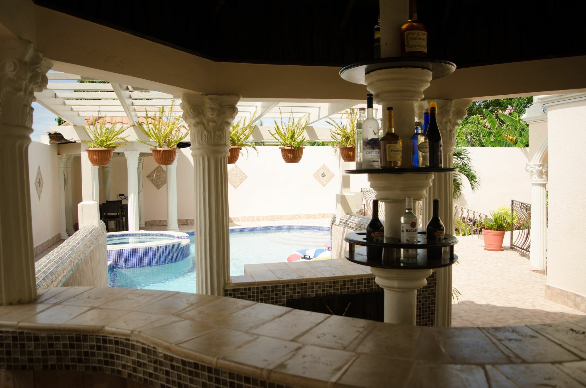Villa Colors Hideaway Estate