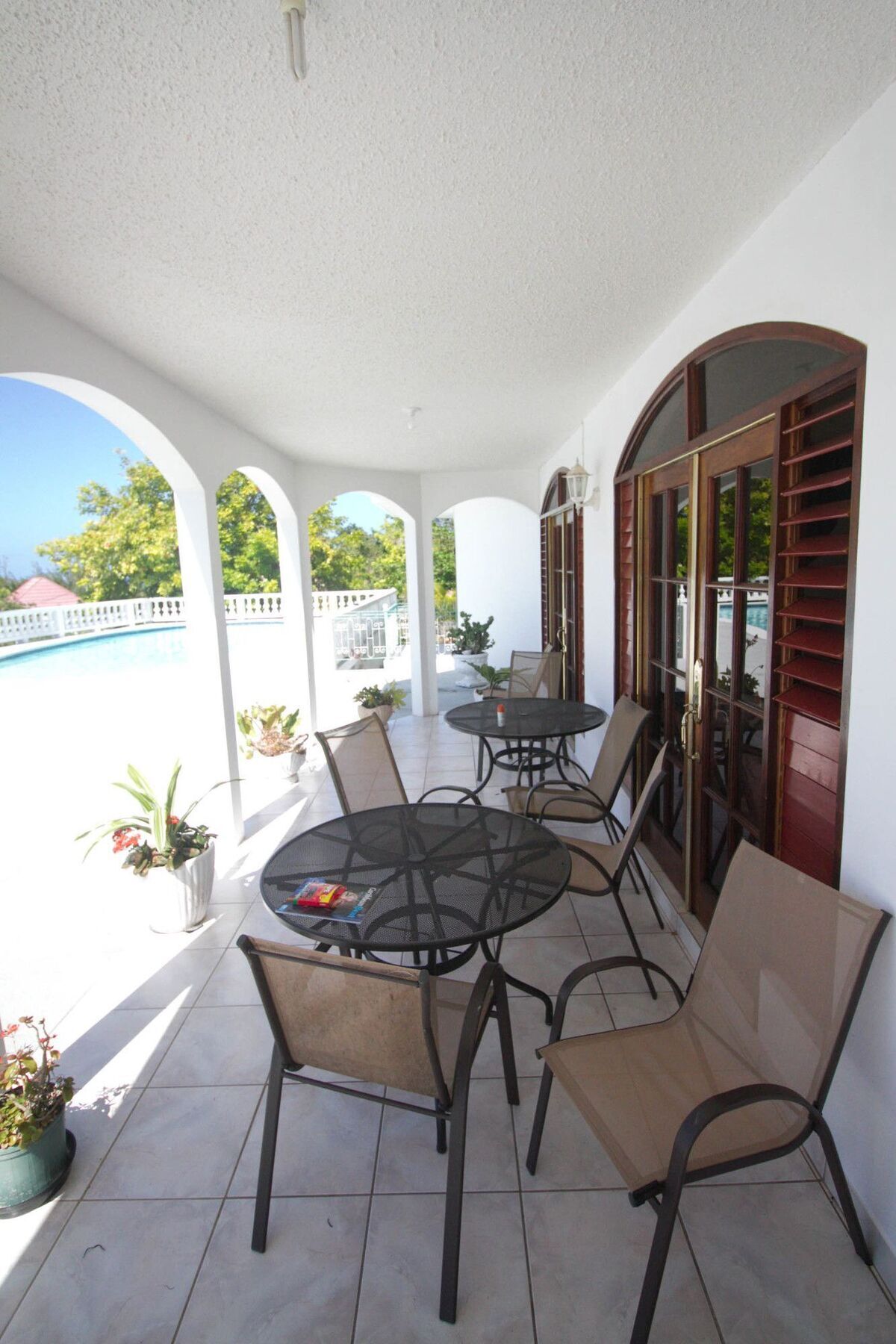 Seaview Chateau Montego Bay