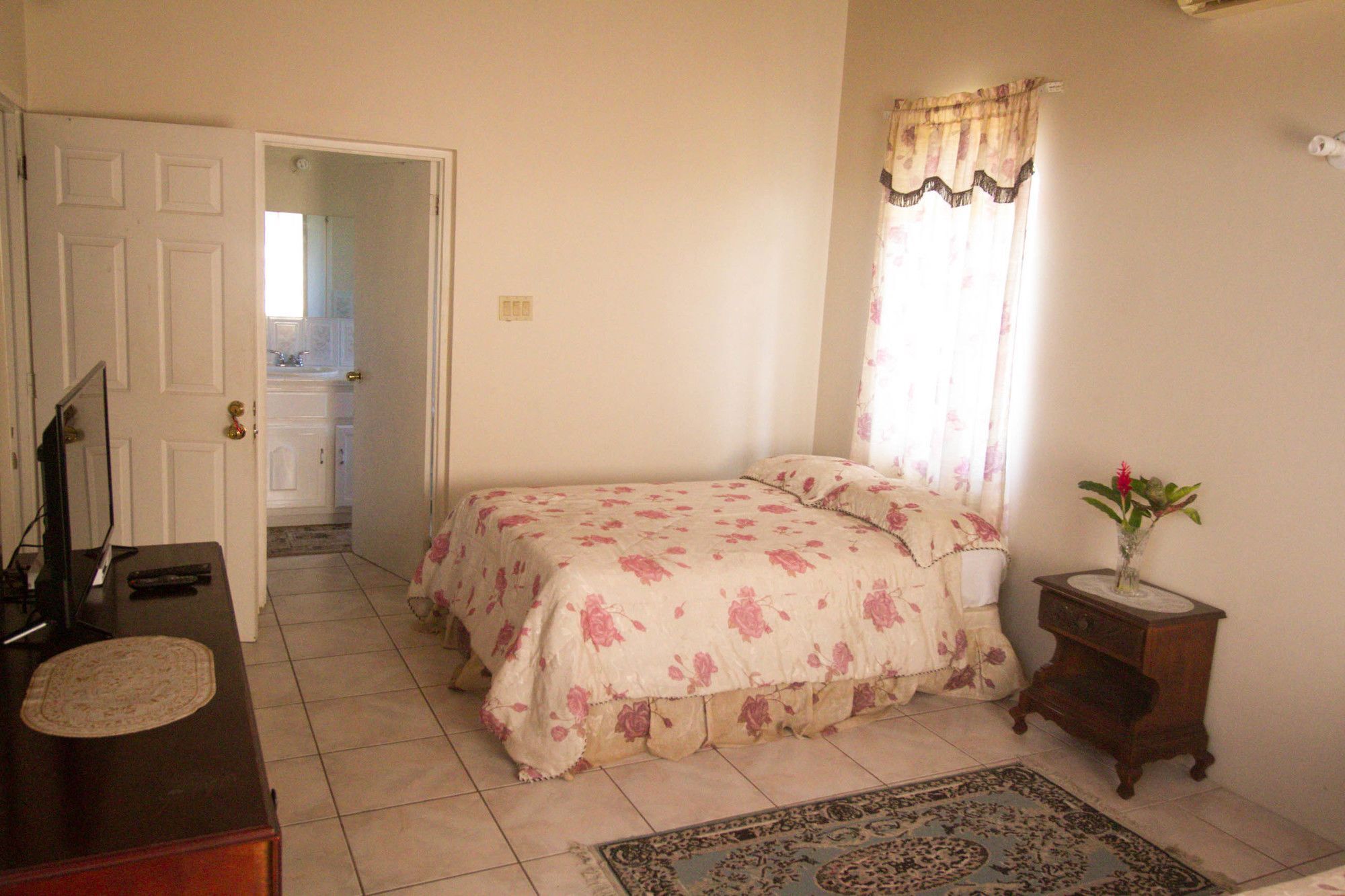 Seaview Chateau Villa