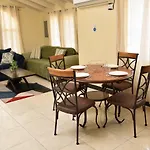 The West Village Summer House - Montego Bay