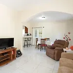 Palm Leaf Cottage