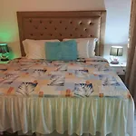 Pink Hibiscus Bed And Breakfast